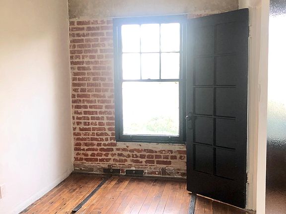 5th image of 1525 Griffith Park Blvd APT 303