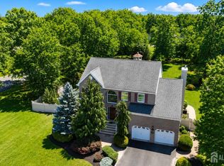 448 Buckingham Dr, Piscataway, NJ 08854