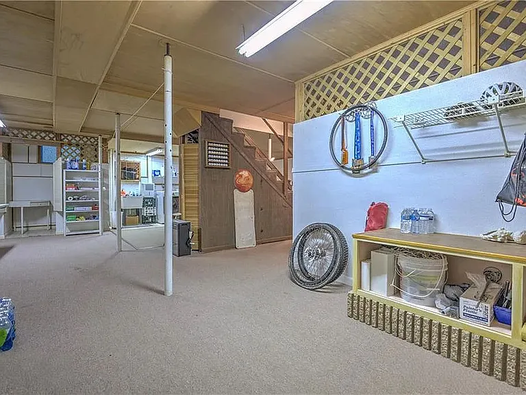 12 Evergreen Hill Dr — Photo 40