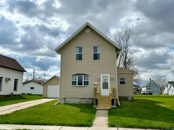 1019 Spring St, Grinnell, IA 50112