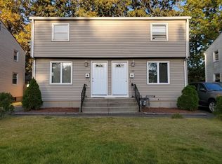 109-111 Leavitt St, Springfield, MA 01109