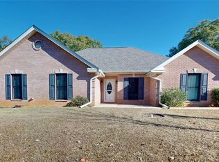 203 Doe Dr, Prattville, AL 36067