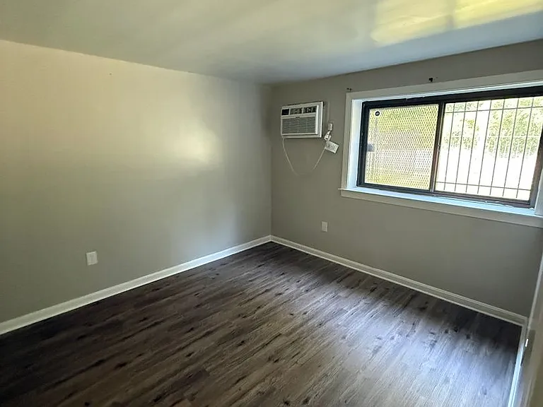 3105 Naylor Rd SE #104 — Photo 8