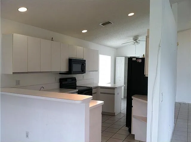 1743 Barnstable Rd — Photo 5