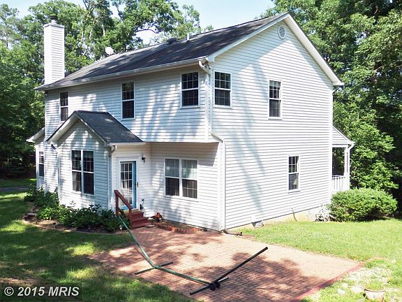 3rd image of 45547 Stoney Run Dr