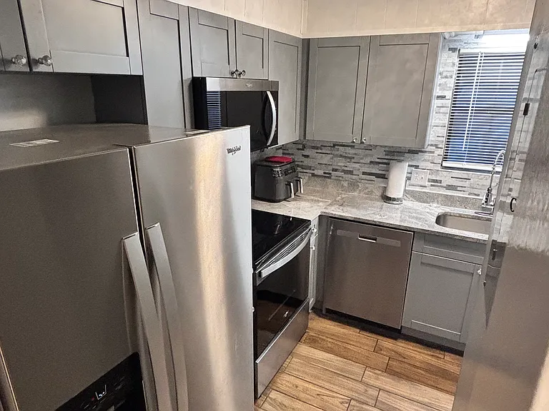 303 Leisure Lake Dr — Photo 15