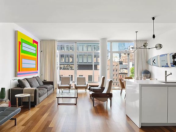 4th image of 520 W 19th St APT 7A