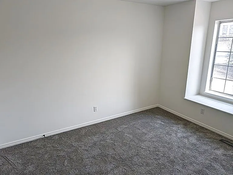 3541 Wagon Wheel Way — Photo 15