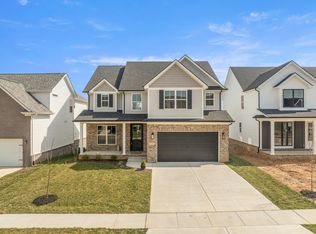 1080 Squirrel Nest Ln, Lexington, KY 40509