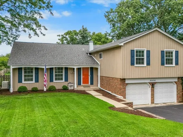 26W380 Blair St, Winfield, IL 60190