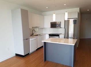 105 Kingston St, Boston, MA 02111