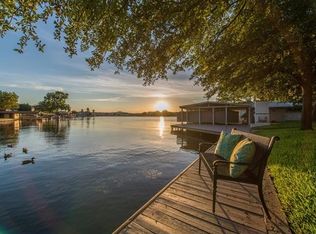 306 Scenic Dr, Horseshoe Bay, TX 78657