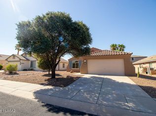 7699 W August Moon Pl, Tucson, AZ 85743