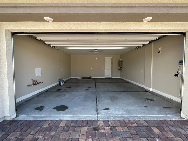 9281 Far Side Ave — Photo 47