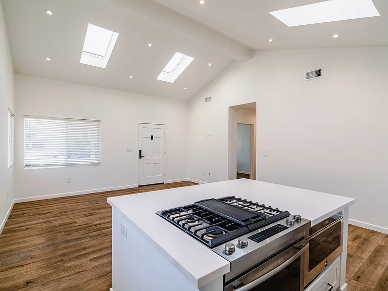 5545 Spokane St — Photo 11