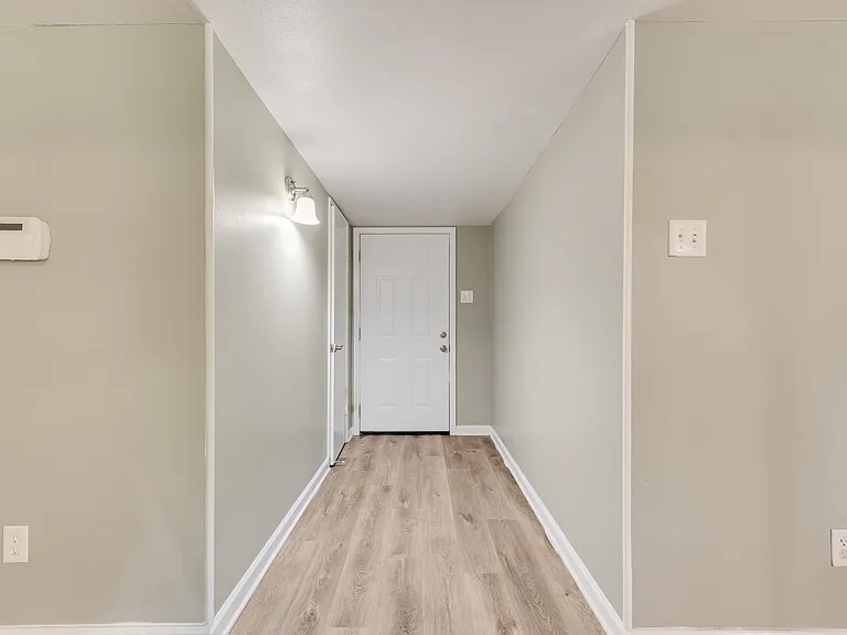 5010 Wildbriar Dr — Photo 11
