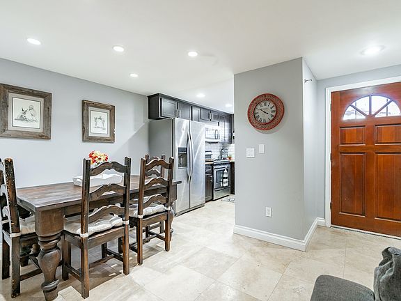 3rd image of 1857 Hornblend St APT B