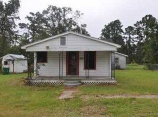 520 Dewey Rd, Moss Bluff, LA 70611