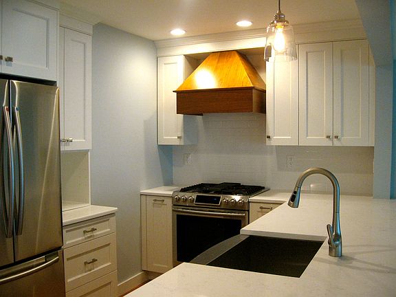 Samsung Appliances/Farm Sink