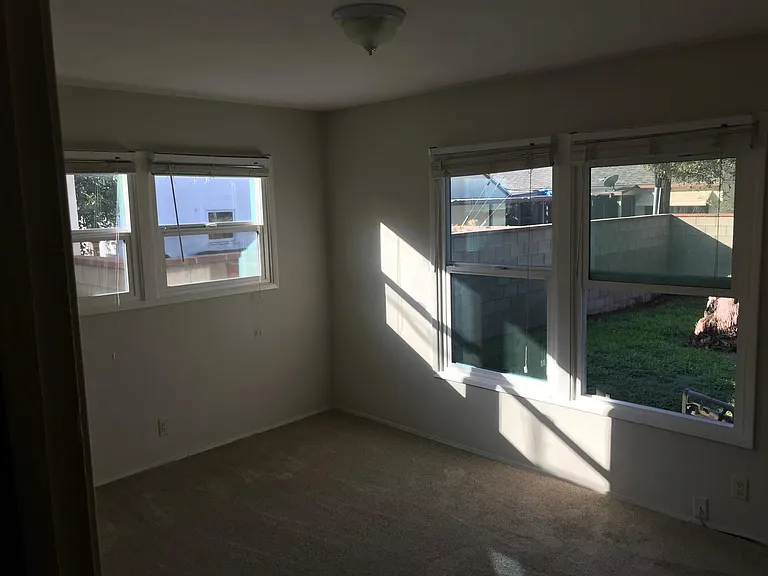 3862 San Marcos Ave — Photo 4