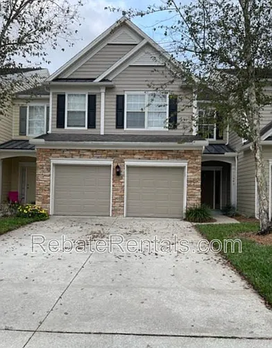 11043 Castlemain Cir E Photo 1
