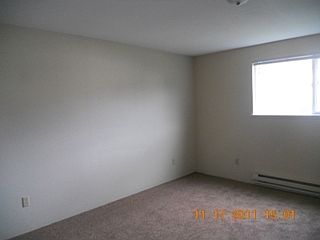 3rd image of 1120 Randall St APT 4