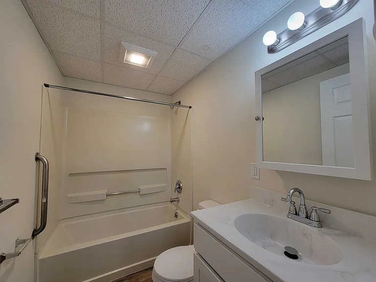 61 Terrace Ave #1 — Photo 12