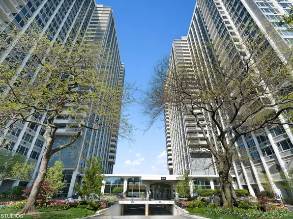 4250 N Marine Dr APT 1013, Chicago, IL 60613