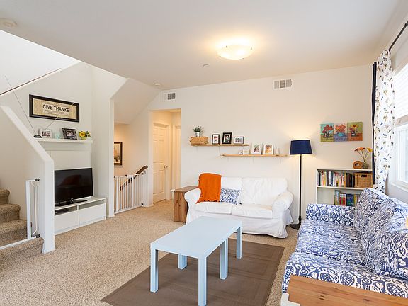 5th image of 9047 Catherine St