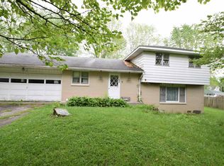 504 N Ludlow Rd, Muncie, IN 47304