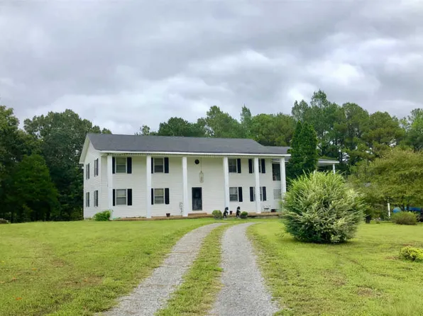 1367 Rock Springs Rd, Cumberland Furnace, TN 37051