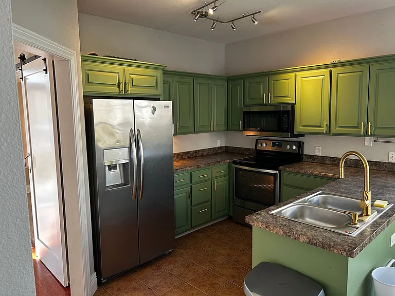 2643 N Westminster Dr — Photo 10