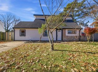 5501 Deepdale Dr, Norfolk, VA 23502