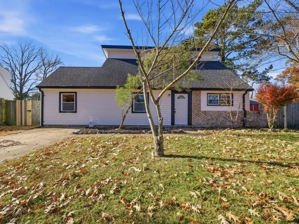 5501 Deepdale Dr, Norfolk, VA 23502