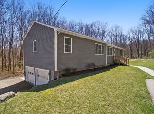 60 Scott Hollow Rd, Coventry, RI 02827