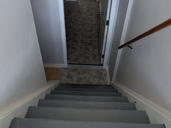 3rd image of 4 Harper Rd #Basement