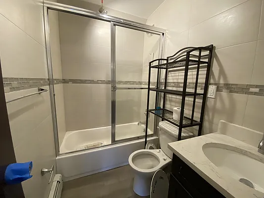 Rented by Voro NYC | media 4