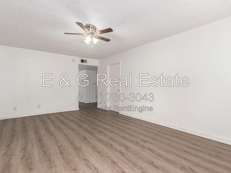 5055 W Vogel Ave — Photo 10