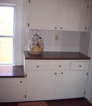 4th image of 2203 Cooledge Ave