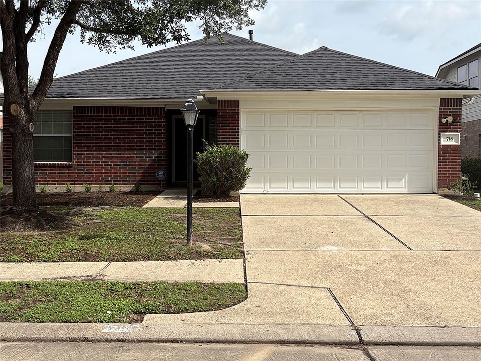 1st image of 718 Hazystone Ct