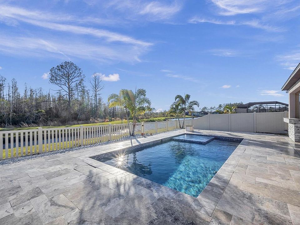 1st image of 21886 Crest Meadow Dr