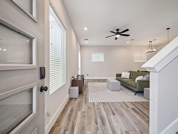 5th image of 1193 W Tidwell Rd