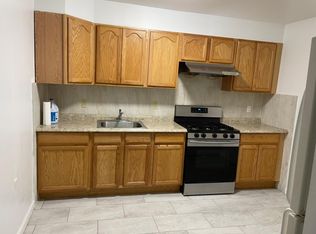 57-57 228th St FLOOR 1, Oakland Gardens, NY 11364