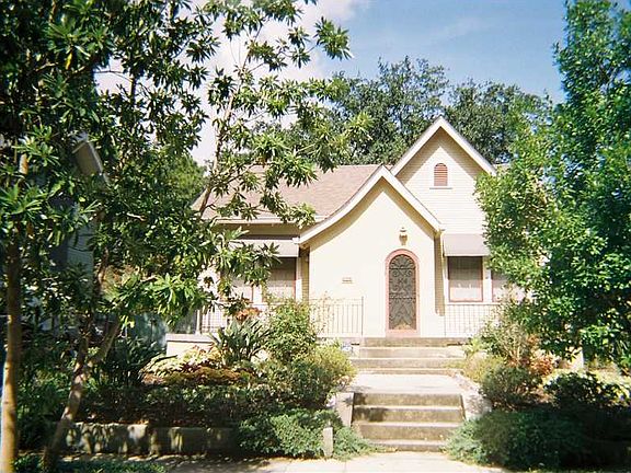 2nd image of 4660 Demontluzin St