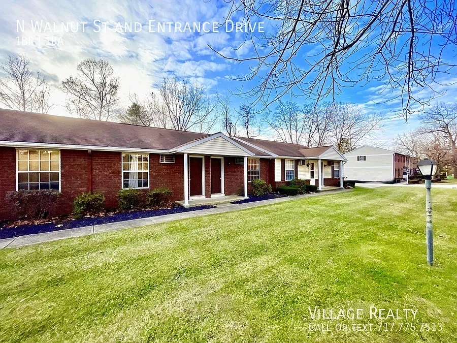 No Steps! No One Above Or Below! Cozy 1-Bedroom Villa In Quiet Dallastown Neighborhood! — Photo 1
