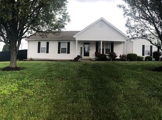 1107 Indian Trl, Lawrenceburg, KY 40342