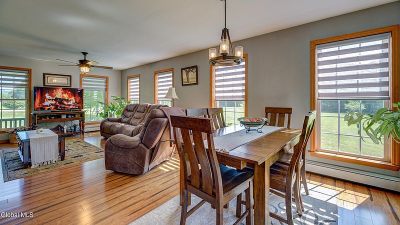 4th image of 396 Bemis Road