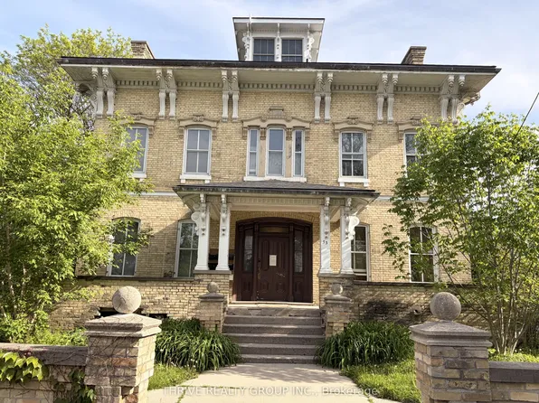 53 McClary Ave Unit 5, London, ON N6C 1P6