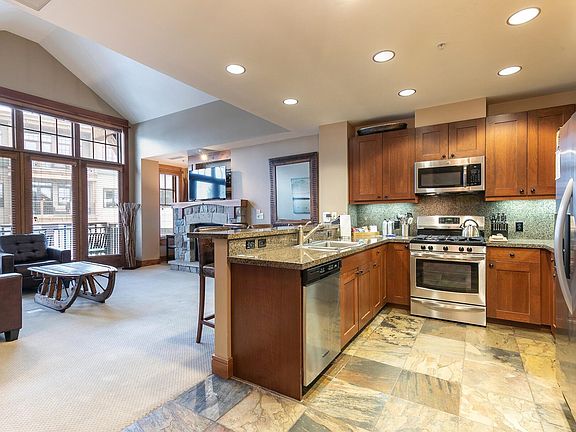 3rd image of 8001 Northstar Dr #411
