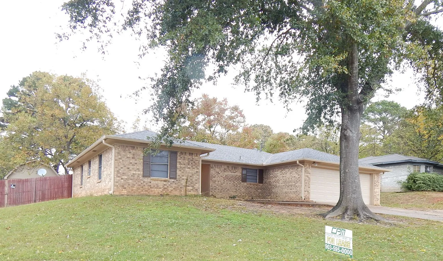Coming Soon, Beautiful 3 Bedroom, 2 Bath Home w/Storage Building in Tyler! — Photo 2